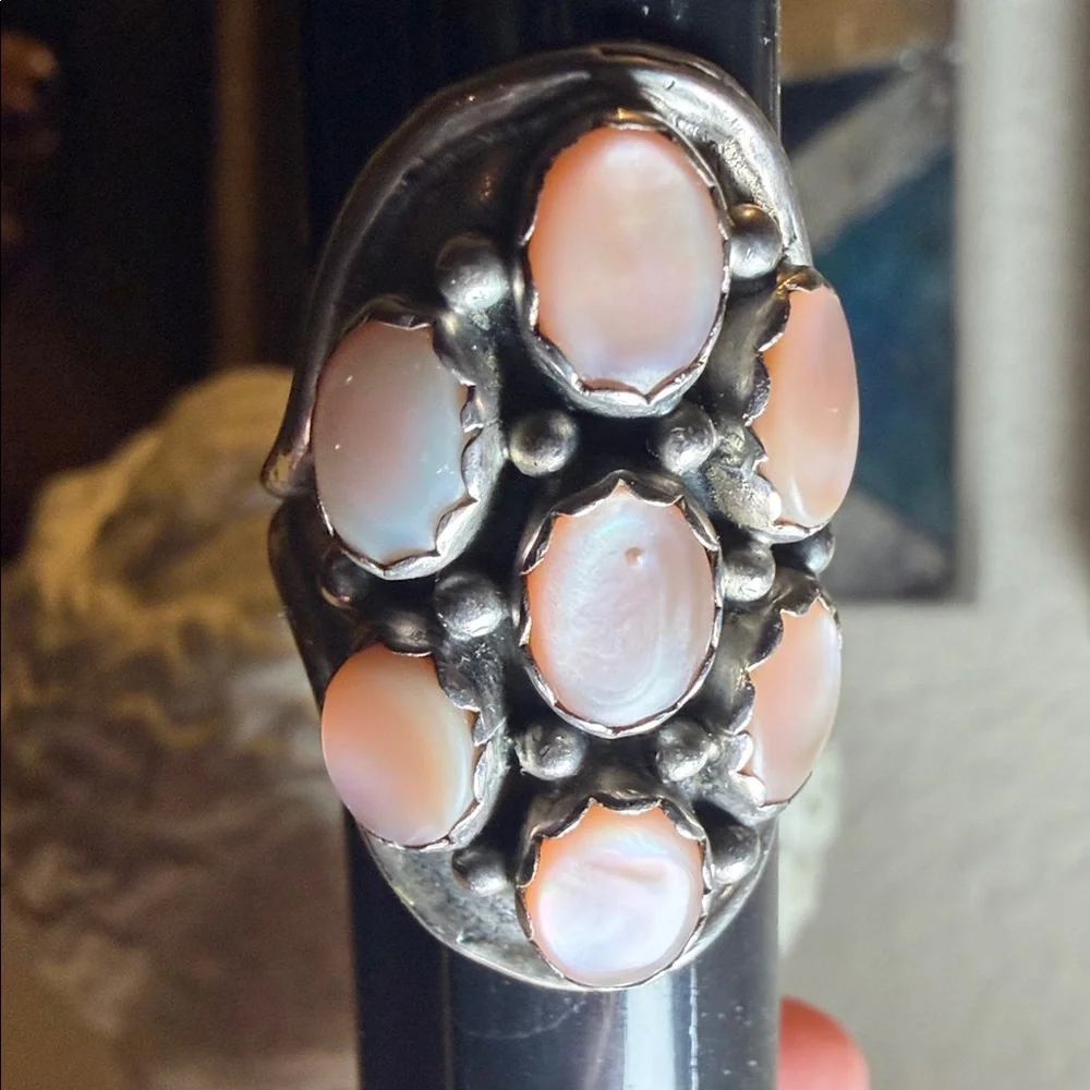 Silver & Mother of Pearl Cluster‎ Ring – Size 8.5 (Tested Sterling)